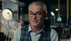 Robert Janowski w cyklu „Aż chce się żyć” w Polsacie sponsorowanego przez markę Corega