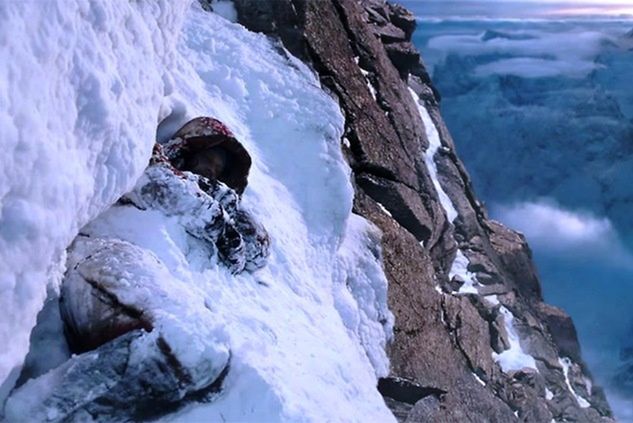 Tak śmierć Halla widzieli twórcy filmu "Everest" (fot YouTube)