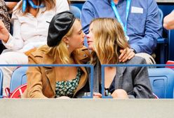 Cara Delevingne i Ashley Benson wciąż zakochane. Modelka pokazała ich pocałunek