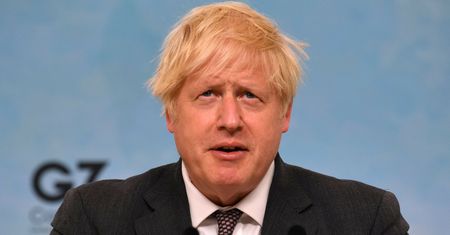 Boris Johnson w ogniu krytyki byłego doradcy. "Nie ma planu"