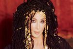 Cher nagrywa i koncertuje