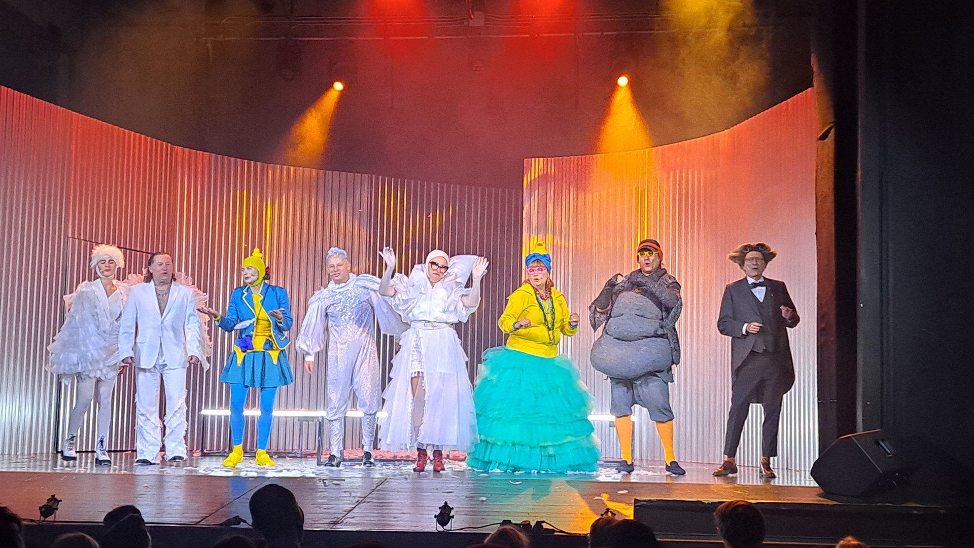 Premiera Brzydkiego kaczątka w Teatrze Zagłębia