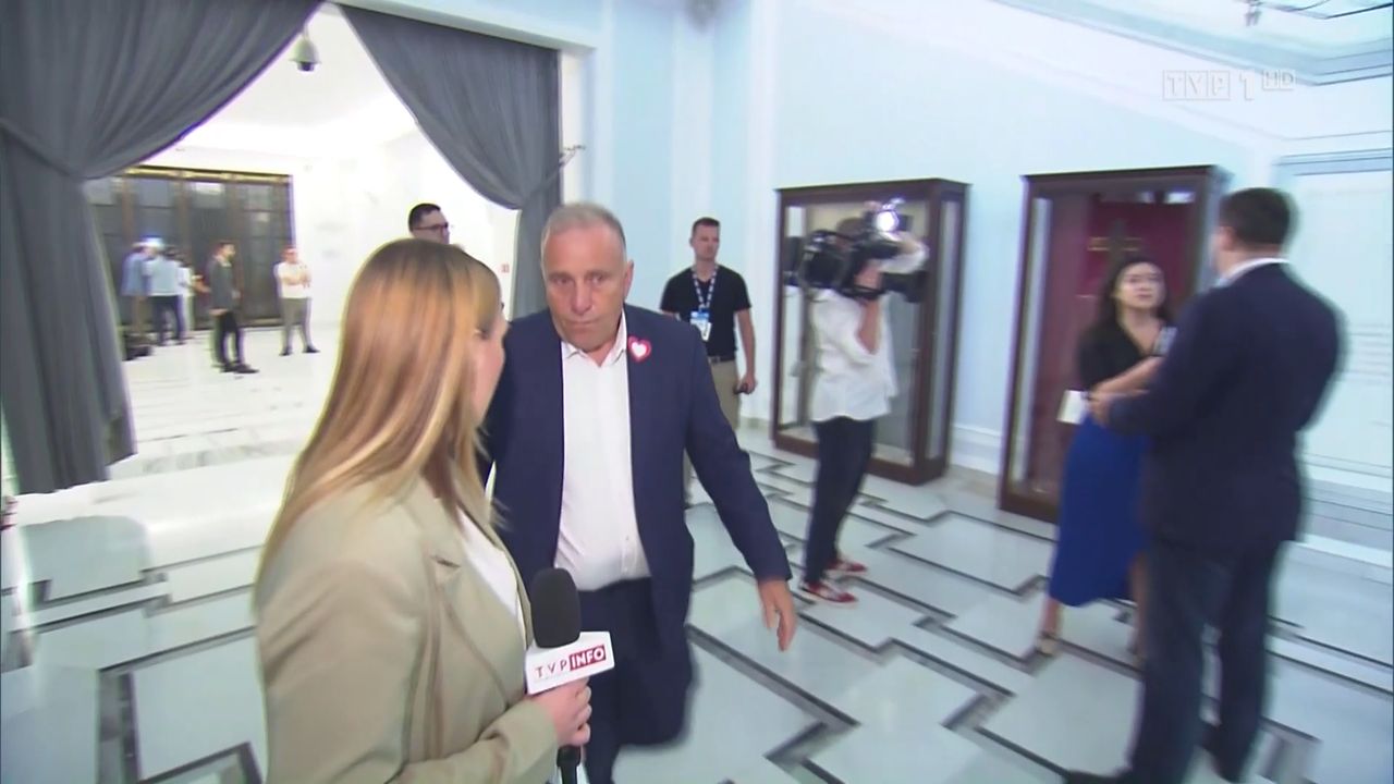 W "Wiadomościach" nie było słychać, o co pytała dziennikarka
