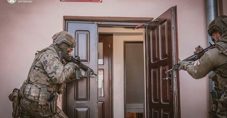 Ratownictwo w ekstremalnych warunkach. Żołnierze WOT doskonalą swoje umiejętności w Akademii Zamojskiej