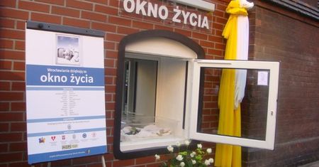 Dziecko w oknie życia. To nie noworodek