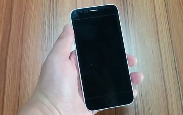 W skrócie: finalna wersja OnePlus One'a na wideo, smartfon Amazonu na zdjęciu i atrapa iPhone'a 6