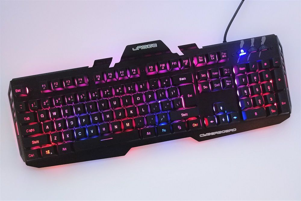 uRage Cyberboard – test membranowej klawiatury z podświetleniem RGB