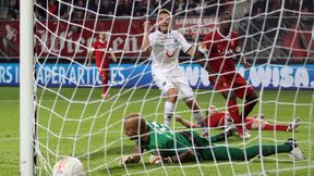 Bundesliga: Pierwszy w sezonie gol Artura Sobiecha, Hannover dołączył do Bayeru i Bayernu