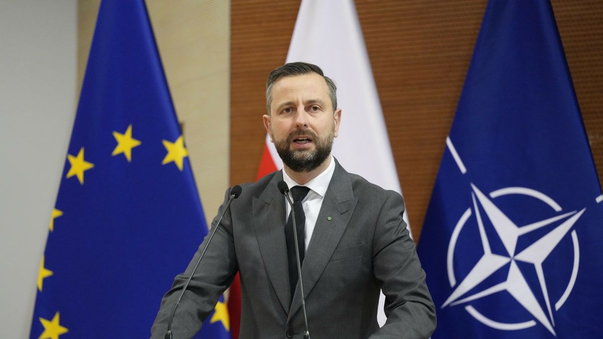 Po?egnanie weteran�w na igrzyska Invictus Games
06.02.2025 Warszawa Pozegnanie weteranow na igrzyska Invictus Games z udzialem szefa MON fot. Marysia Zawada/REPORTER
N/z: Wladyslaw Kosiniak-Kamysz
Marysia Zawada/REPORTER