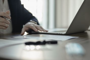 Chciał znaleźć pracę w 72h. Oto efekt. "Podobno nie ma rąk do pracy"