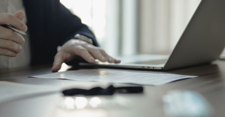 Chciał znaleźć pracę w 72h. Oto efekt. "Podobno nie ma rąk do pracy"