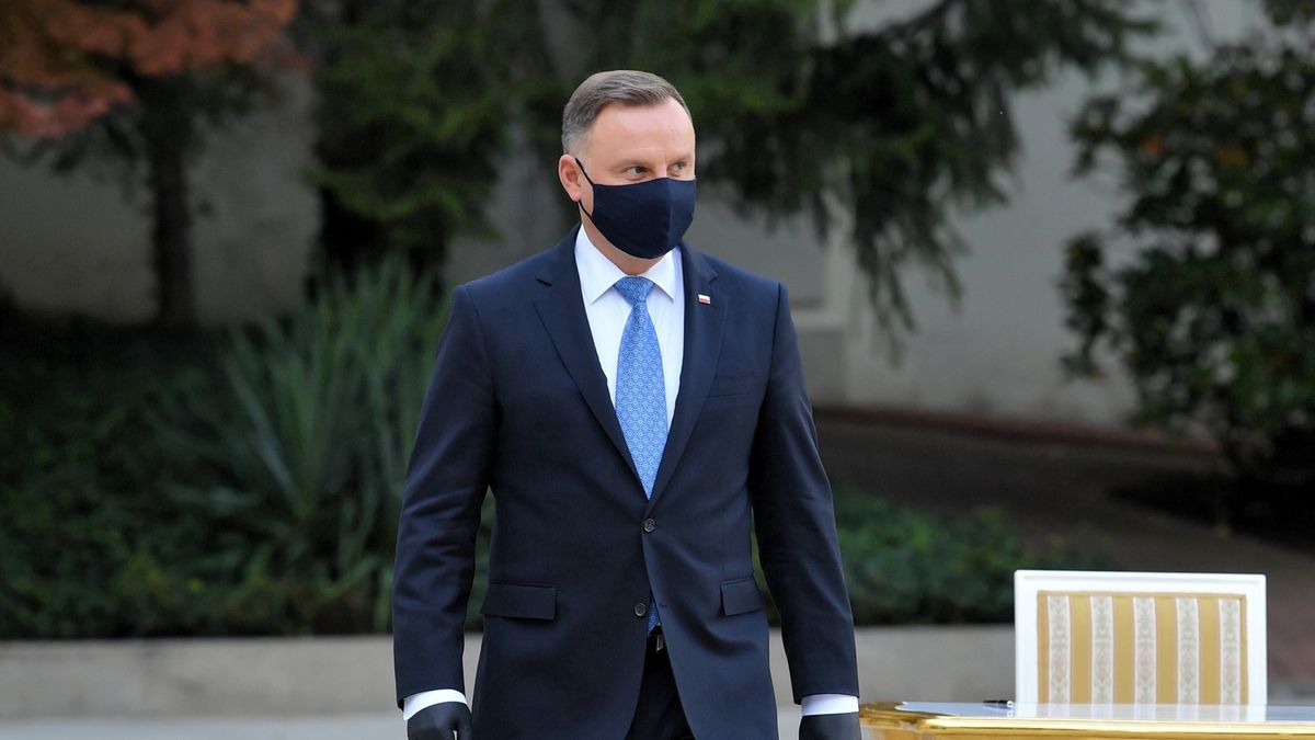 Prezydent podpisał ustawę, m.in. utrzymującą stawki VAT na poziomie 23 i 8 proc.