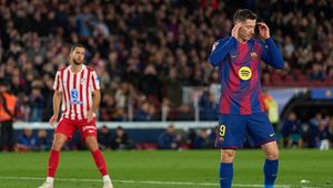 Lewandowski zmarnował karnego. Ale i tak pomógł Barcelonie