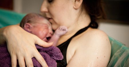 Anna i Natalia rodziły w domu. "Poród może być mistycznym doświadczeniem"