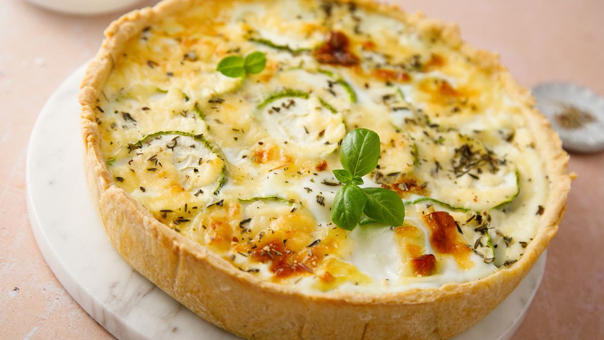 Tarta z cukinią i serem