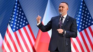 "Sam decyduje o kalendarzu". Nawrocki odpowiada na zarzuty