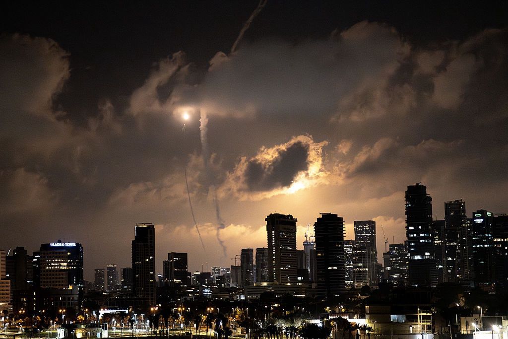 Iran continues to launch missiles towards Israel
TEL AVIV, ISRAEL - JUNE 17: Iran's ongoing retaliatory attacks with ballistic missiles towards Israel are seen from Tel Aviv, Israel on June 17, 2025. Iran has resumed ballistic missile operations in response to Israeli attacks. (Photo by Mostafa Alkharouf/Anadolu via Getty Images)
Anadolu
fire, ballistic missile operations, ballistic missiles, missile system, rockets, attacks, iran-israel