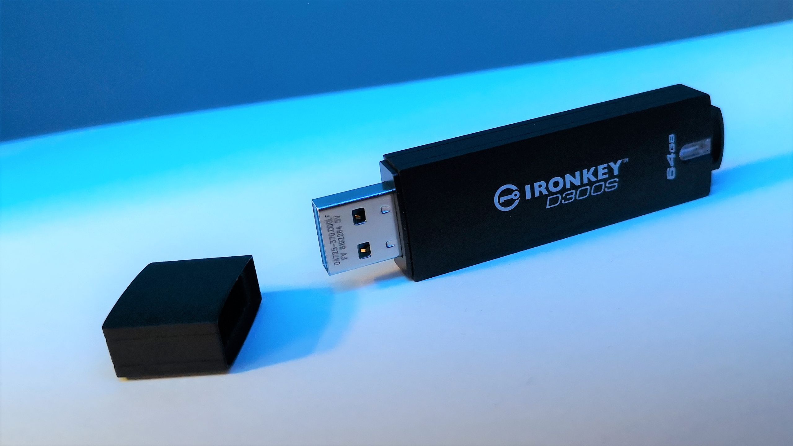 Kingston IronKey D300S – krótki test szyfrowanego pendrive'a dla przedsiębiorców 2