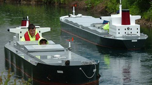 Bardzo fajna replika tankowca 1