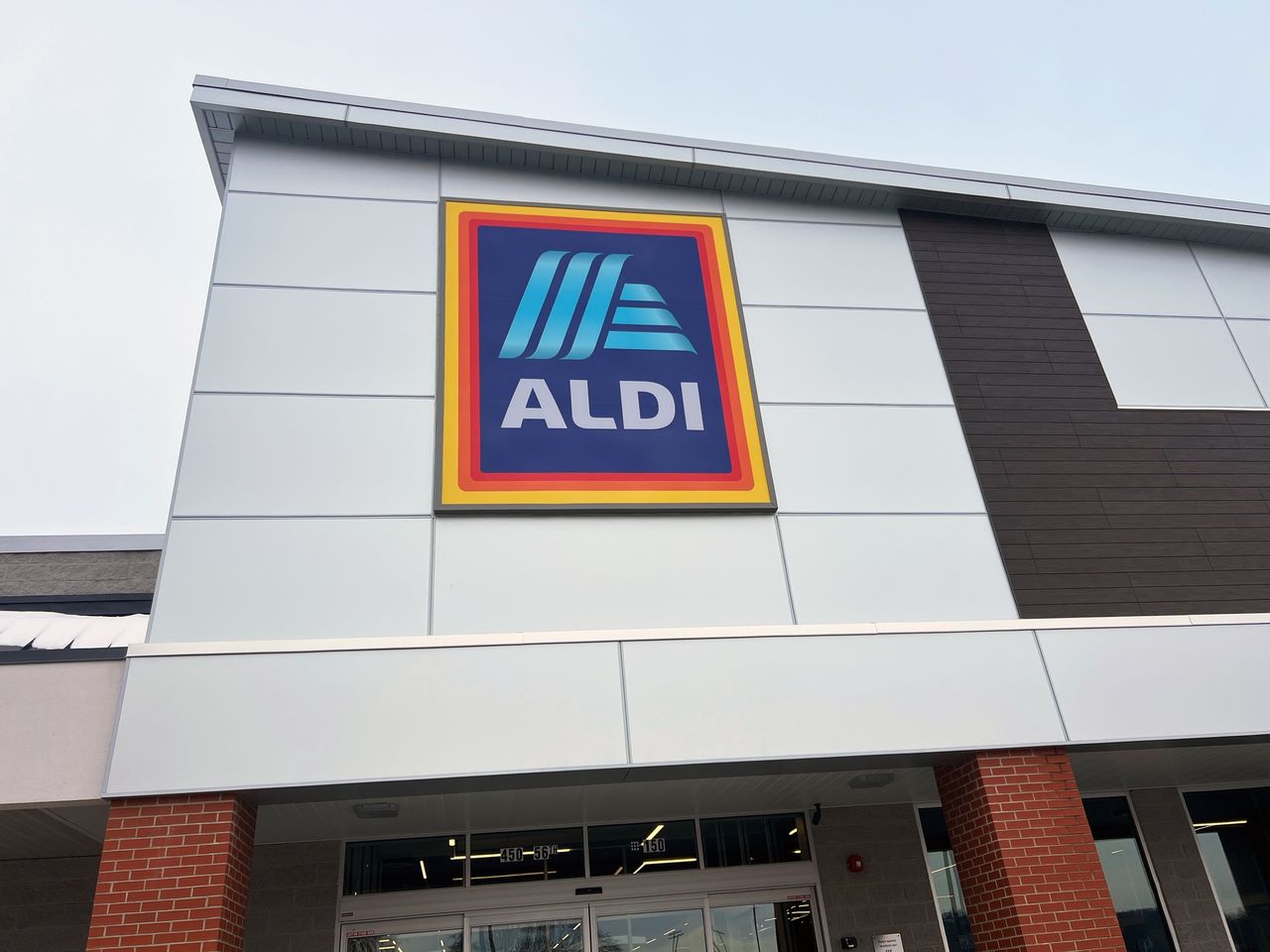 W weekend w Aldi. Od razu rzuca się w oczy