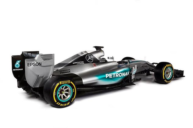 źródło: facebook.com/MercedesAMGF1