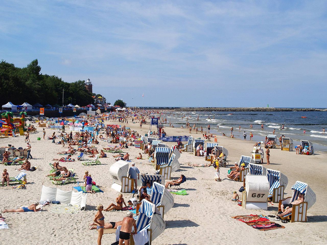 Kamery na plaży w Kołobrzegu. Plażowicze będą na oku