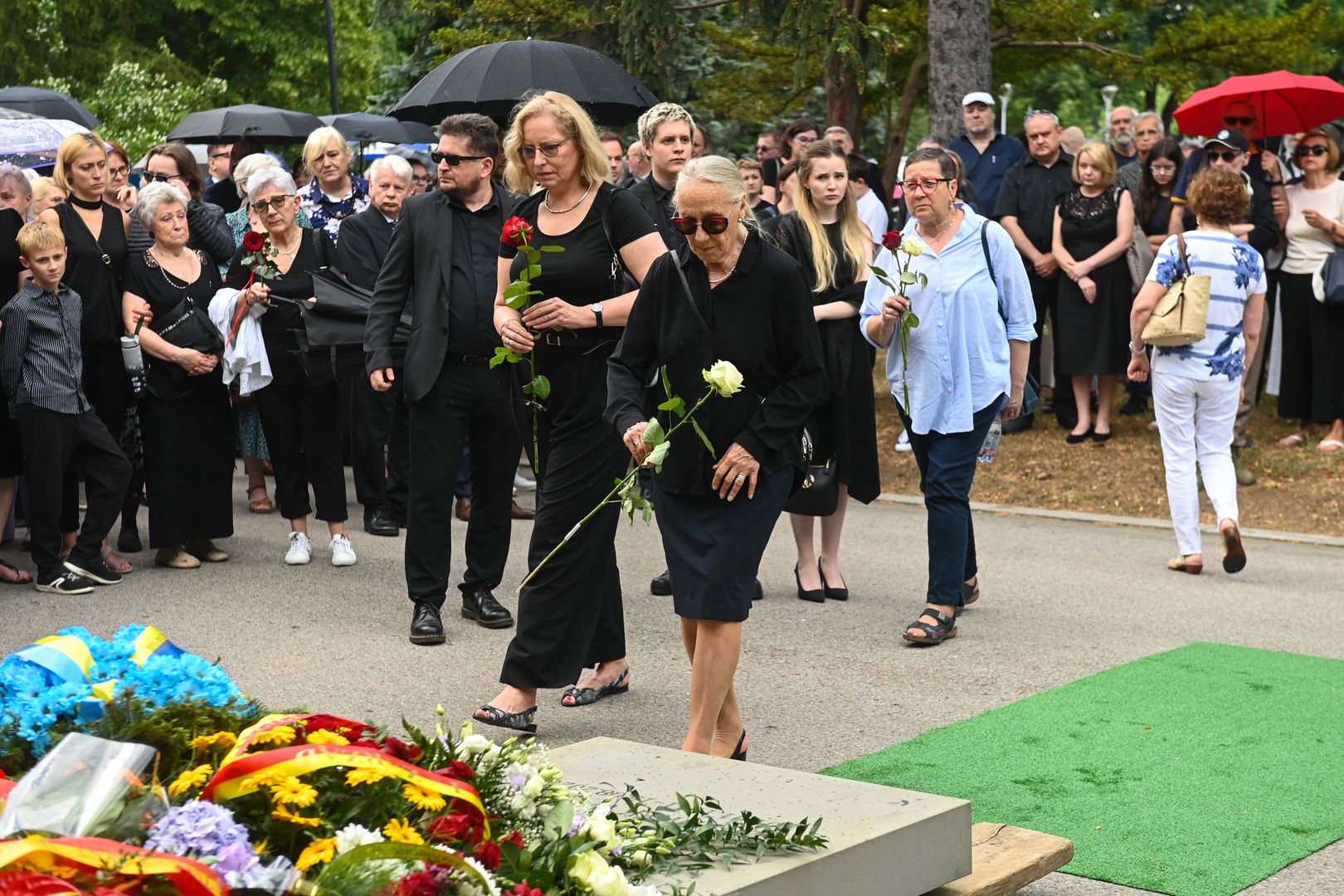 Ludwikę Wujec żegnały tłumy. "Będzie mi jej piekielnie brakować"