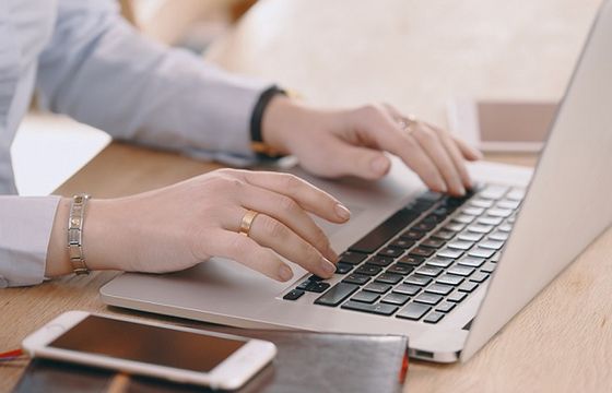 Nie daj się złapać cyberoszustom i przełącz się na logowanie dwuskładnikowe w Banku Pekao S.A.