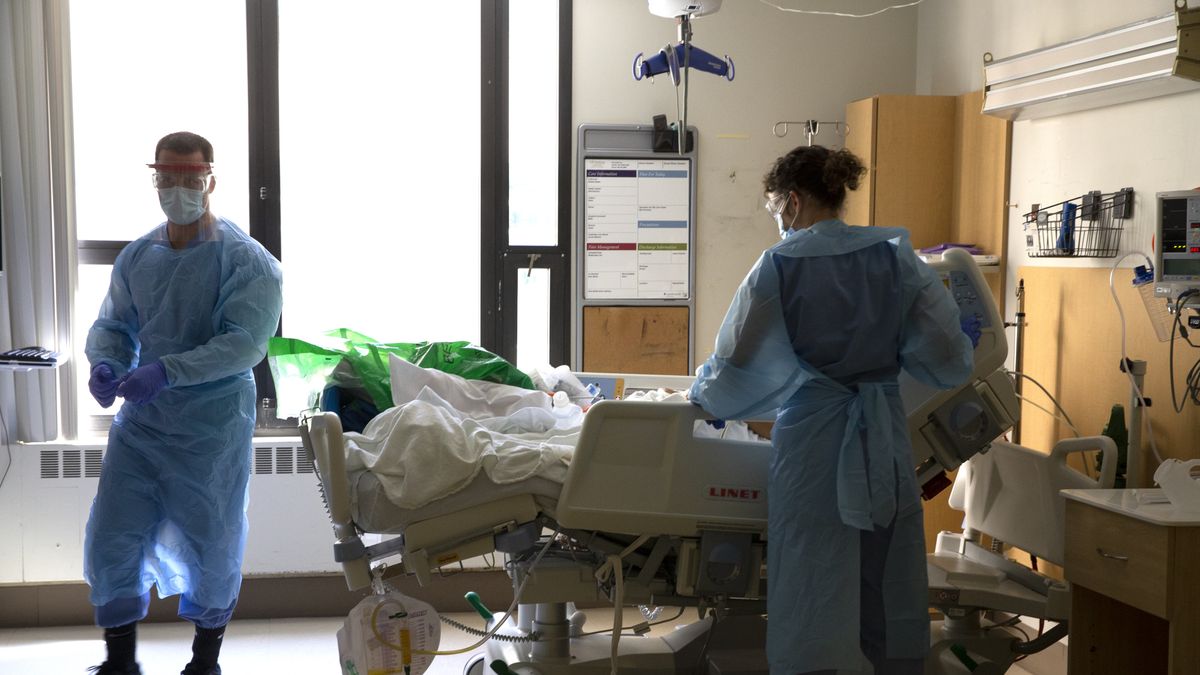 Koronawirus na świecie. Poruszająca pierwsza strona w "New York Times"