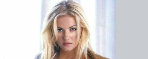 Elisha Cuthbert poślubiła hokeistę