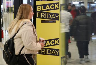 Pożyczka na przecenione zakupy w czasie Black Week. Sprawdziliśmy, czy będzie opłacalna