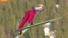 Piotr Żyła ratuje się przed upadkiem w Planicy