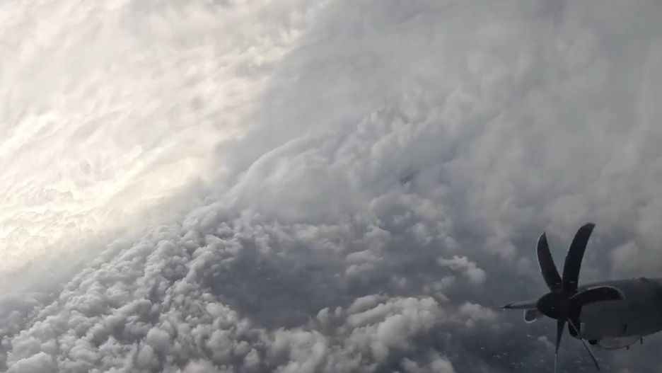 Huragan Melissa uchwycony z góry