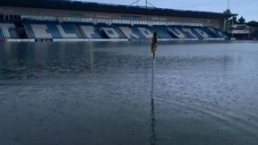 Obrazki jak z Polski. Stadion kompletnie zalany