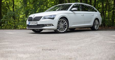 Škoda Superb 2.0 TSI Combi 220 KM DSG Laurin & Klement – test [wideo]