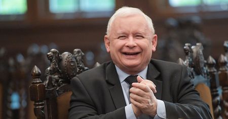 Najbardziej wpływowi politycy. Jest nowy sondaż