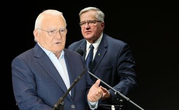 Spór Millera z Komorowskim w studiu. Chodziło o służbę zdrowia