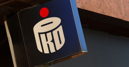Ostrzeżenie PKO BP: uważaj na SMS-y o "nowej aplikacji"