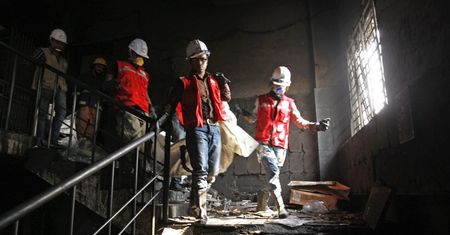 Tragedia w Bangladeszu. 9 osób zginęło w pożarze w fabryce plastiku w Dhace