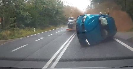 Opole. Zderzenie czterech samochodów. Szokujące nagranie