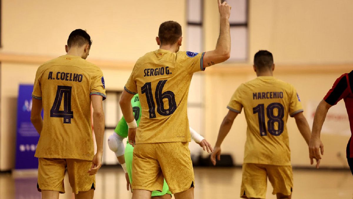 Getty Images / Domenic Aquilina/NurPhoto  / Na zdjęciu: futsaliści FC Barcelona