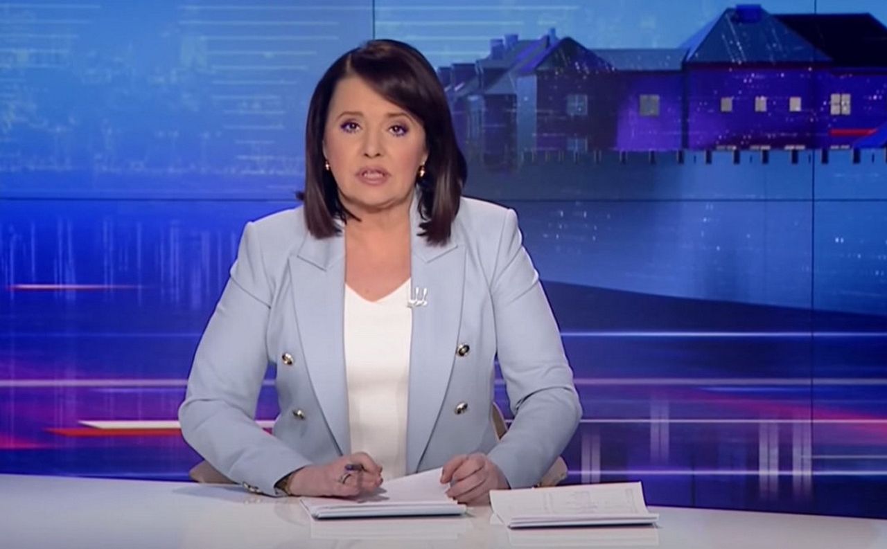 Danuta Holecka jest najpopularniejszą prowadzącą "Wiadomości" TVP.