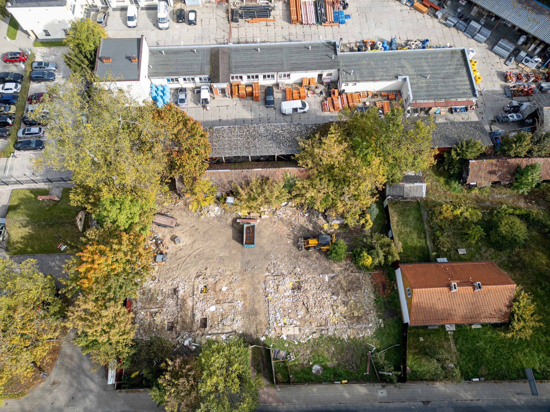 Miejsce po zburzonych domach