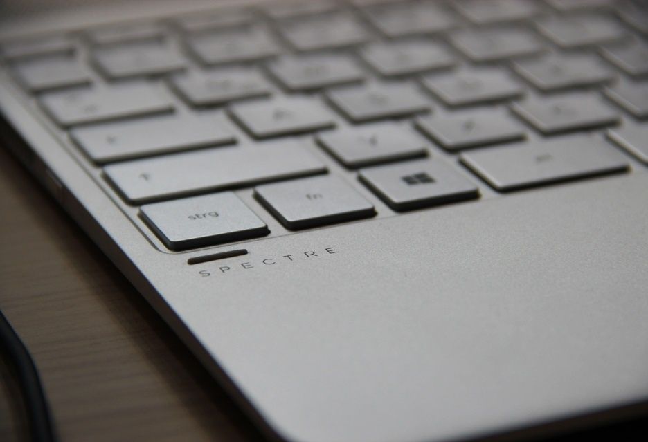 hp spectre x360 klawiatura