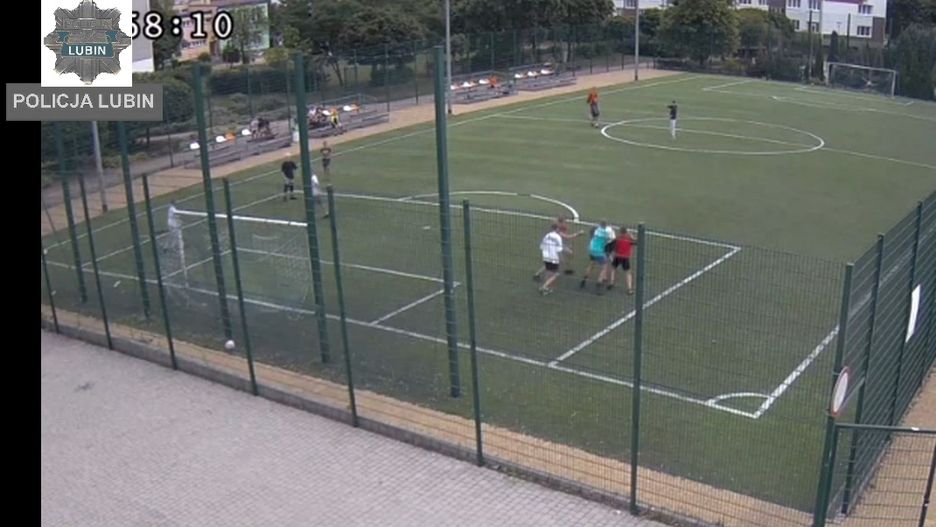 Przegrali mecz. Brutalnie pobili rywali. Najmłodszy napastnik ma 12 lat