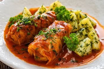 Gołąbki jak u babci. Przepyszny farsz, a kapusta delikatna i miękka