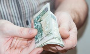 288 zł co miesiąc po osiągnięciu wieku emerytalnego. Kto może dostać?