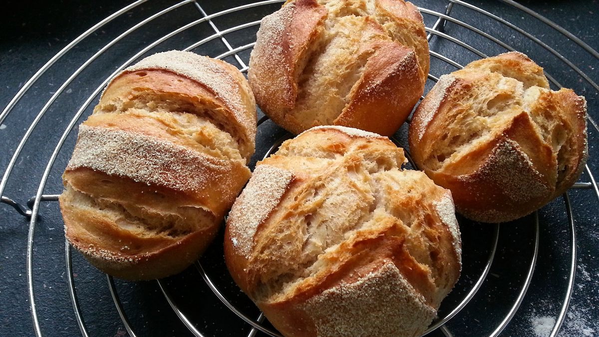 Węglowodany - rola, źródła węglowodanów prostych, źródła węglowodanów złożonych