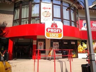 Polacy sprzedali rumuńską sieć supermarketów. Biedronka obeszła się smakiem