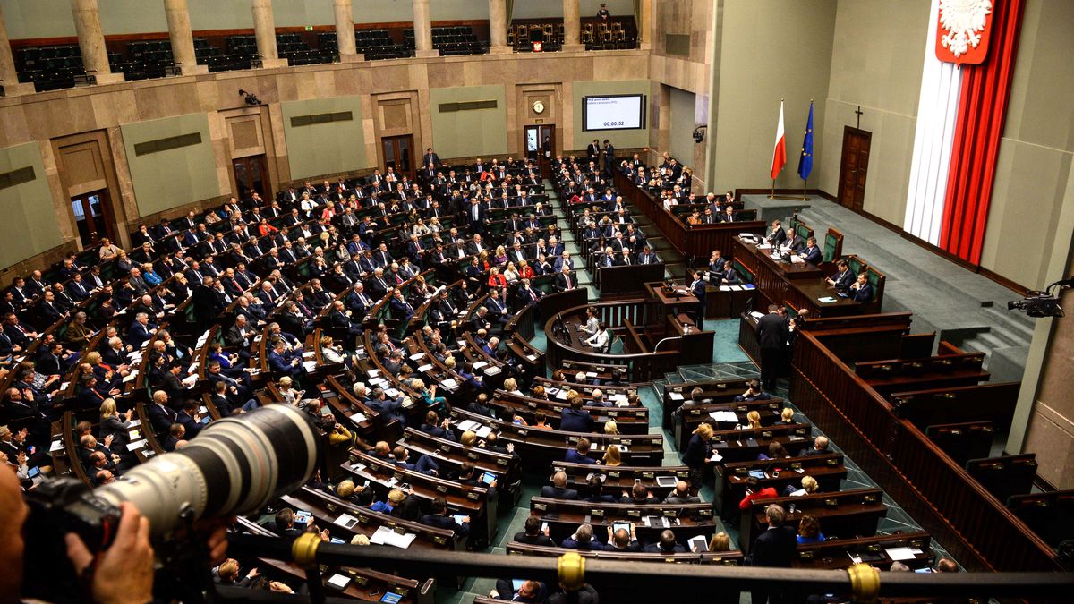 Zostań oficjalnym fotografem Sejmu RP. Kancelaria szuka profesjonalisty z doświadczeniem 1